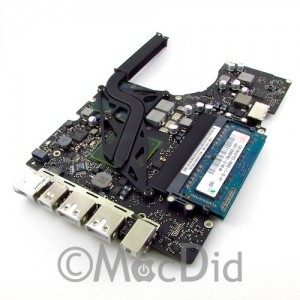 Carte mère MacBook Blanc Unibody A1342 2.4 Ghz + 2 GO RAM 820-2877-A